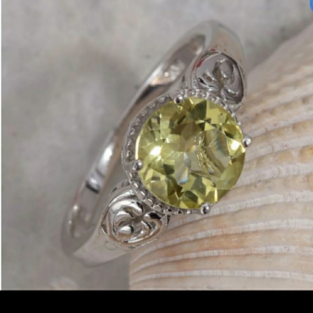 Brazilian green gold quartz ring